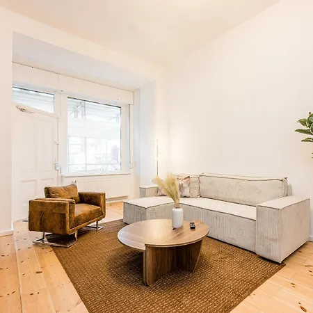 Schiller Neukoelln *