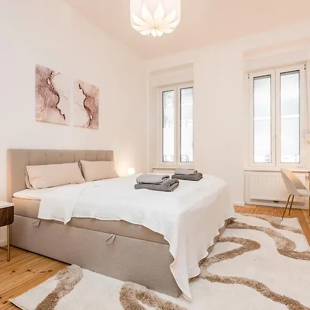 Schiller Neukoelln *