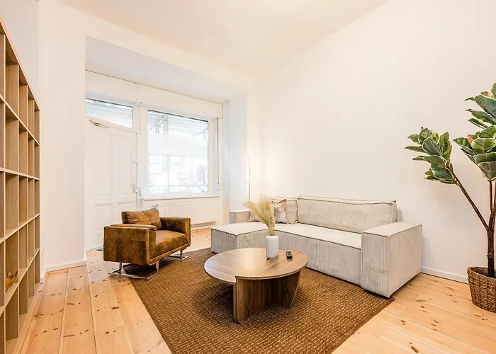 Schiller Neukoelln 3*